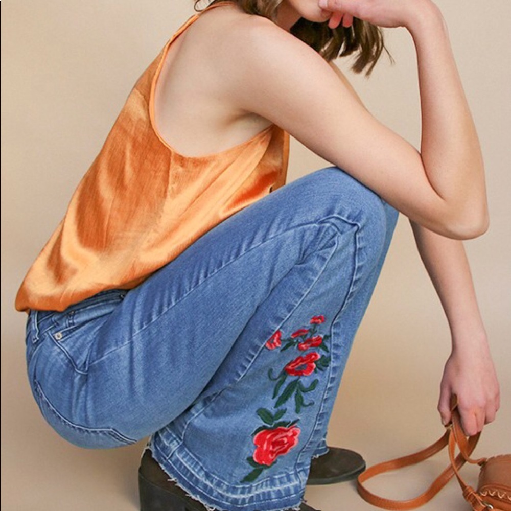 NWT | UMGEE | Flower Embroidered Flare Jeans